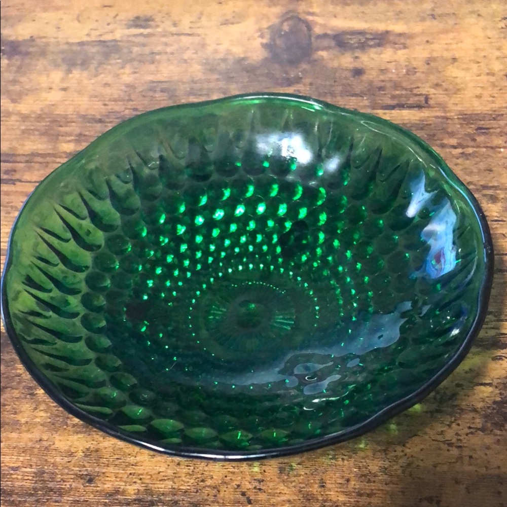 Elegant Green Glass Decorative Bowl